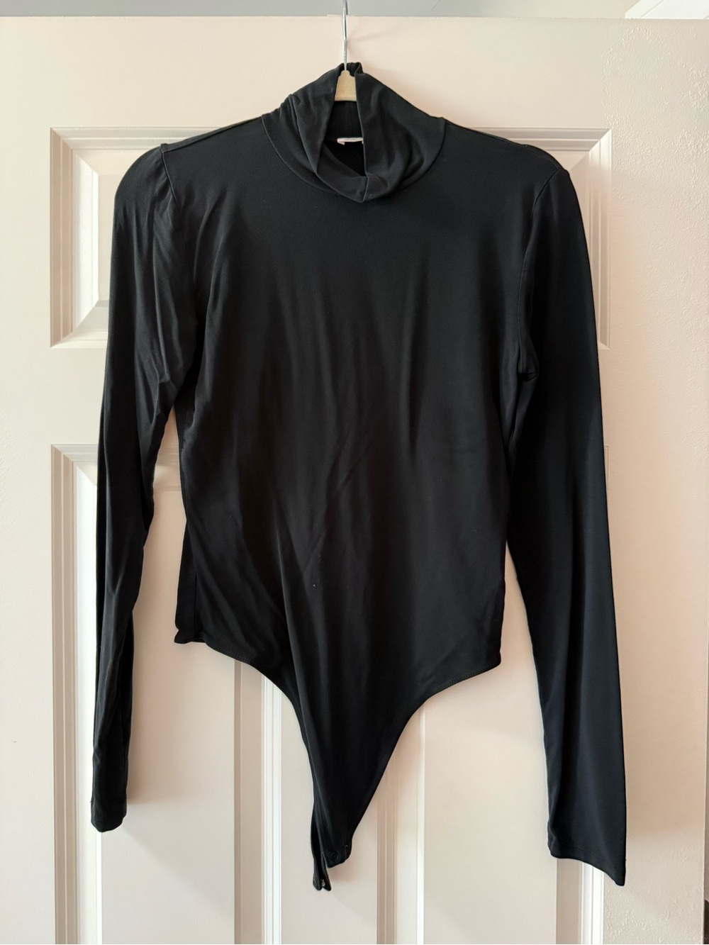 Wilfred Black Turtleneck Top